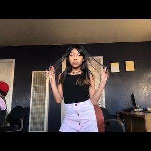 Meet your Posher, Cynthia